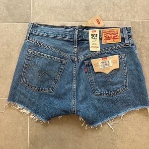 Levi’s 501 denim shorts.